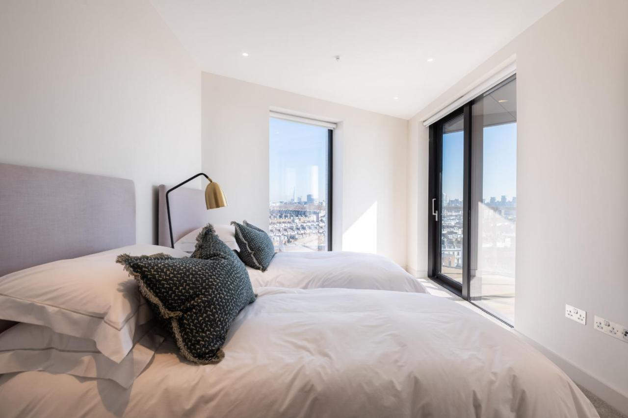 Elegant Victoria Home Close To Sloane Square By Underthedoormat London Exterior foto
