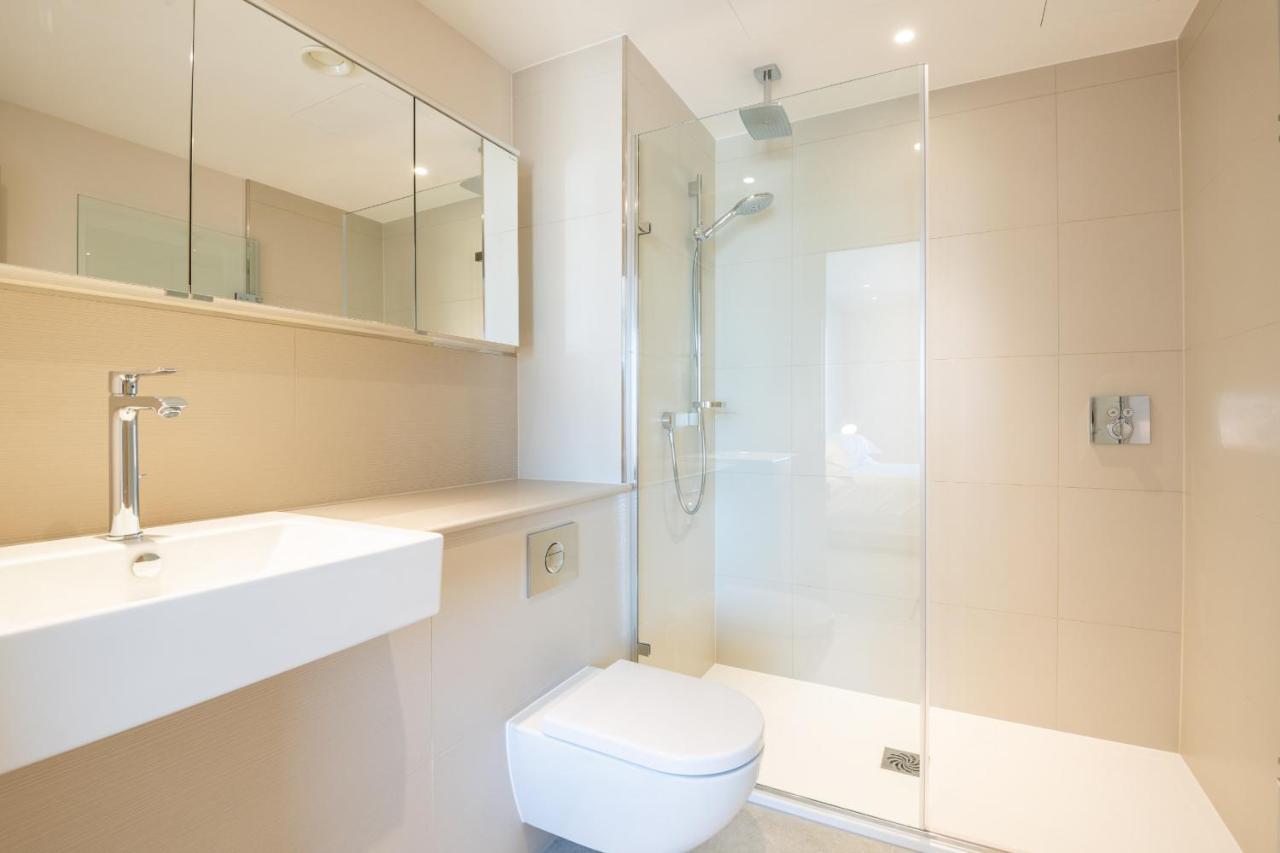 Elegant Victoria Home Close To Sloane Square By Underthedoormat London Exterior foto