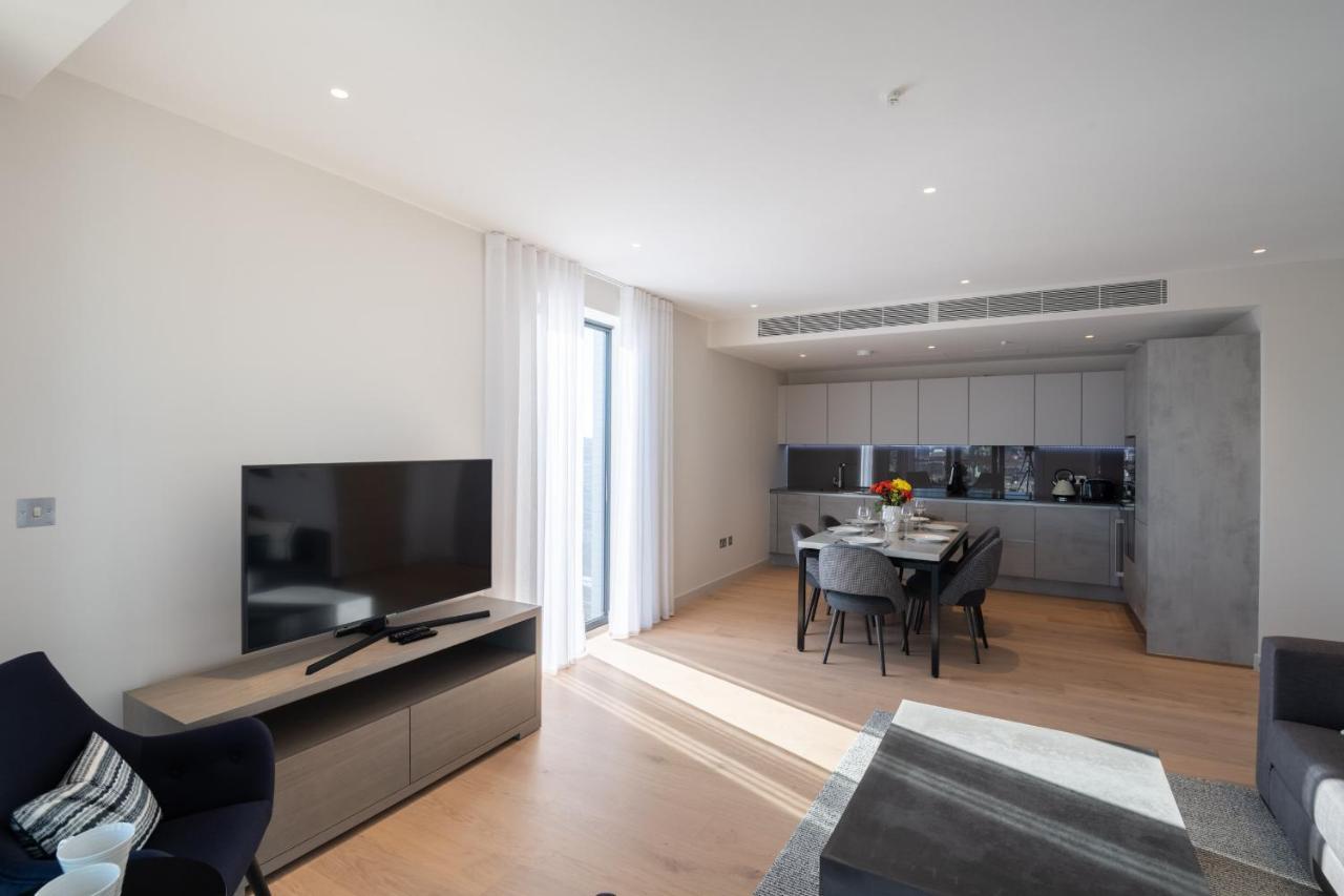 Elegant Victoria Home Close To Sloane Square By Underthedoormat London Exterior foto