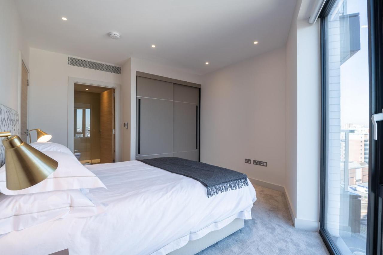 Elegant Victoria Home Close To Sloane Square By Underthedoormat London Exterior foto